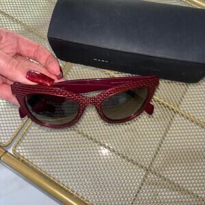 Burgundy marc jacobs sunglasses marcjacobs